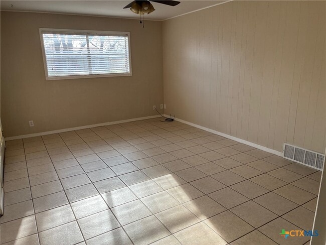 Photo - 3801 Lancelot Ln