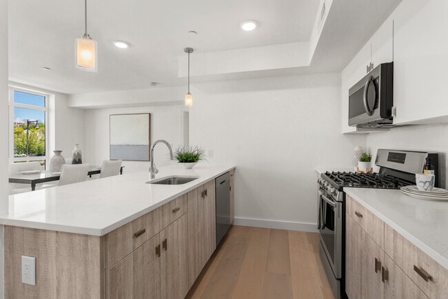 Photo - The Bennington