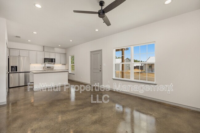 Photo - 10407 County Rd 2180