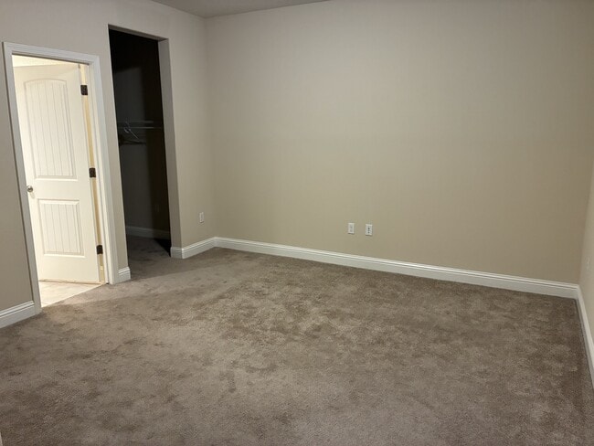 Building Photo - 263 Wild Rose Wy