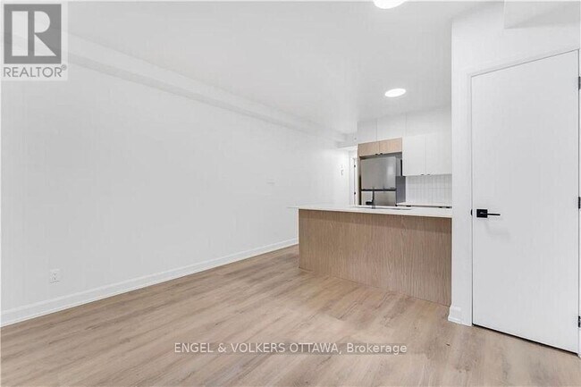 Photo - 6B Monk St