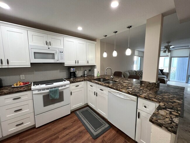 Photo - 3580 S Ocean Blvd Unidad 2d