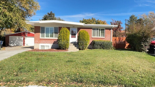 Building Photo - 967 Charlton Cir