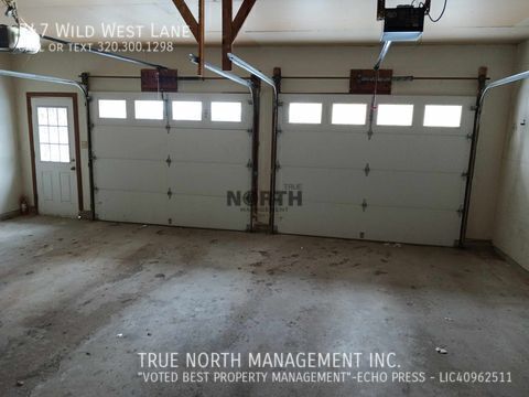 Photo - 747 Wild W Ln SW