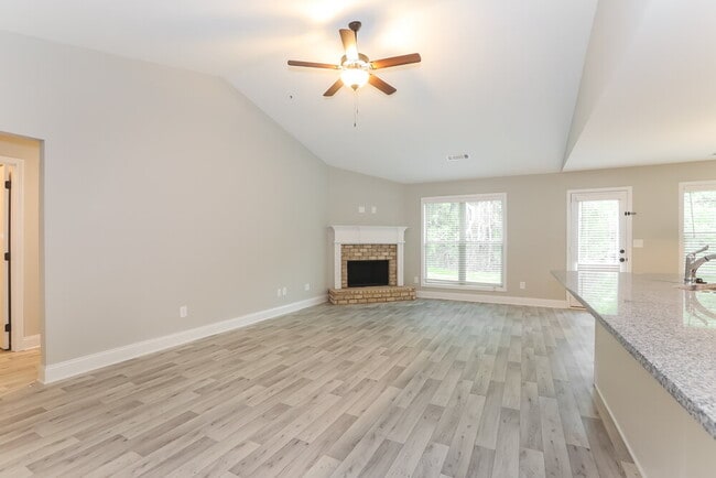 Photo - 2068 Providence Rd