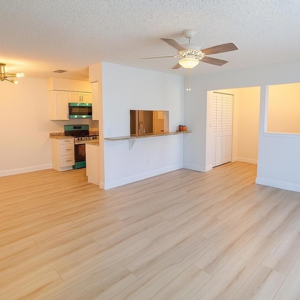 Photo - 4055 NW Cinnamon Tree Cir