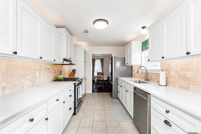 Photo - 10859 Cal Rd