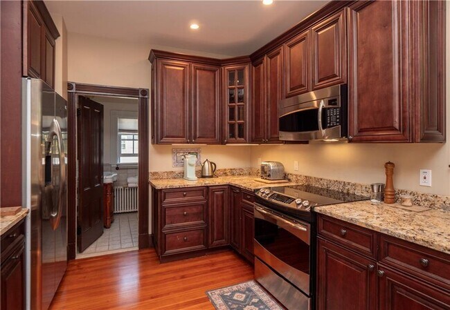 Photo - 17 Lincoln St