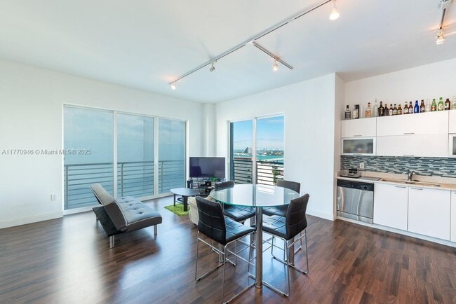 Photo - 234 NE 3rd St Condo Unit 1502