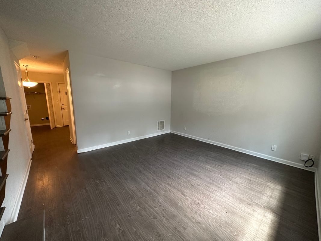 Photo - 12 Ezzard St