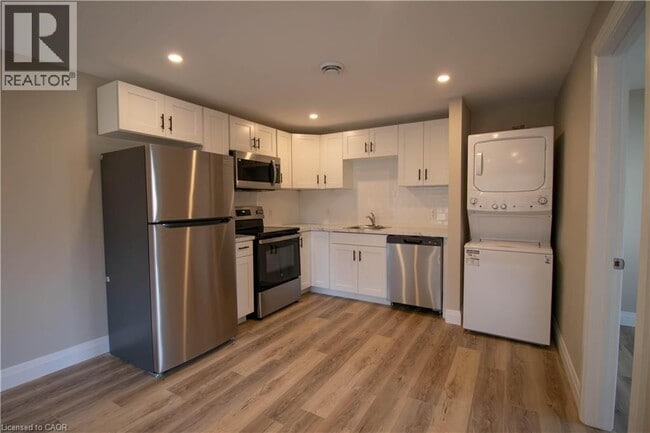 Photo - 539 Woodlawn Rd