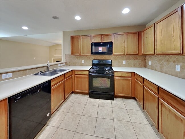 Photo - 2807 Bison Bluff