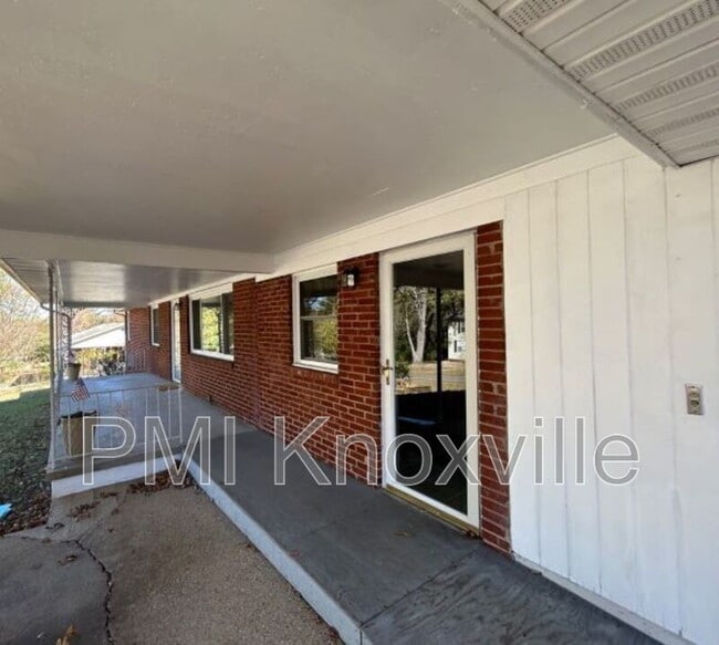 Photo - 4308 Lonas Dr