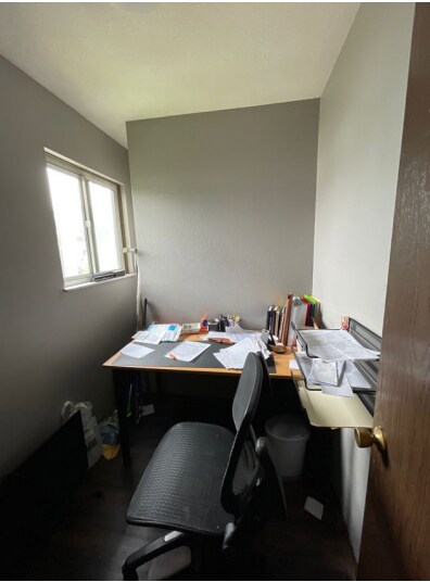 Office - 2651 Calverton Rd