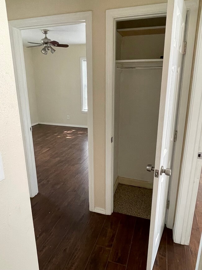 Photo - 2102 W Concho Ave