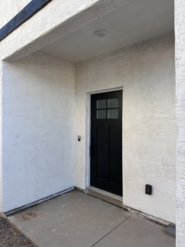 Photo - 16049 S Yava Rd