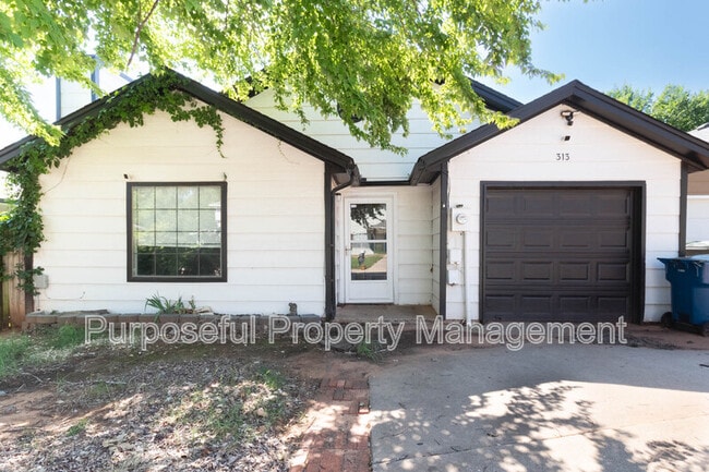 Building Photo - 313 Belmont Dr