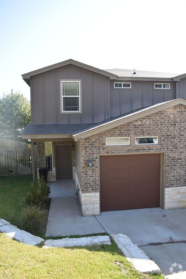 Building Photo - 105 Stone Canyon Ct Unit A-STILL OCCUPIED BY RESIDENT Rental