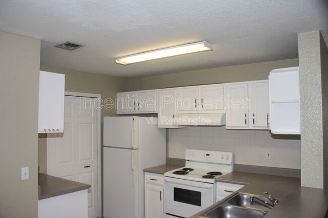 Photo - 7606 Pissarro Dr Unit 108