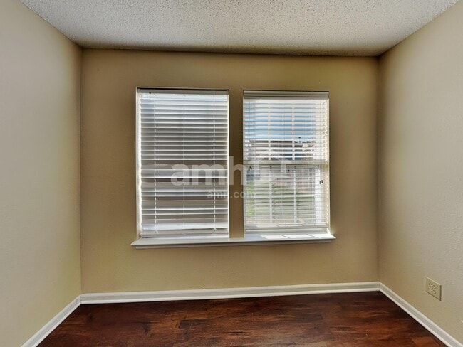 Photo - 10887 Delphi Dr