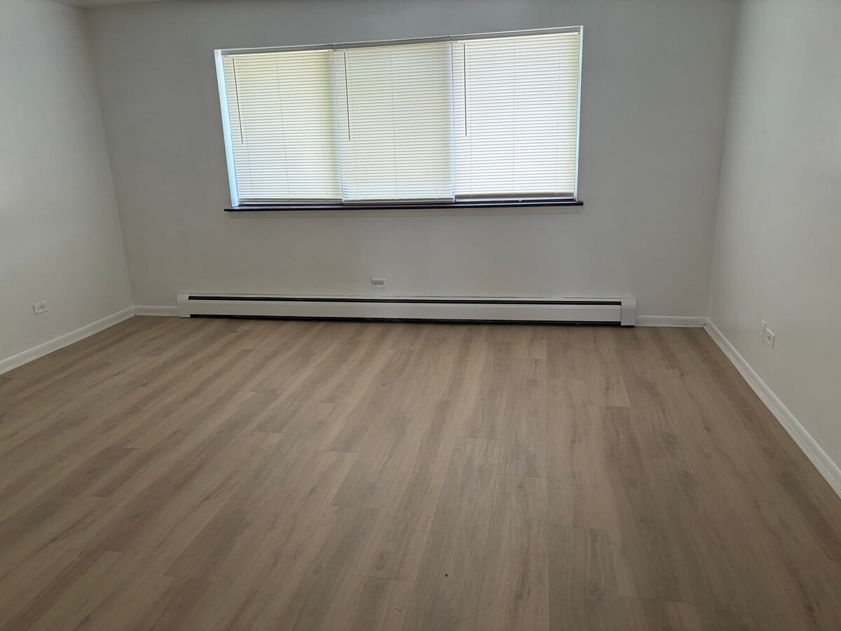 Photo - 12418 S Harding Ave Unit 2W
