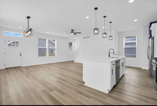 Photo - 903 Miller Ave