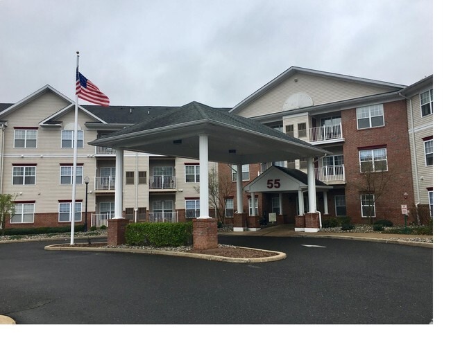 Building Photo - Hyde Park Village (Ages 55+) Rental