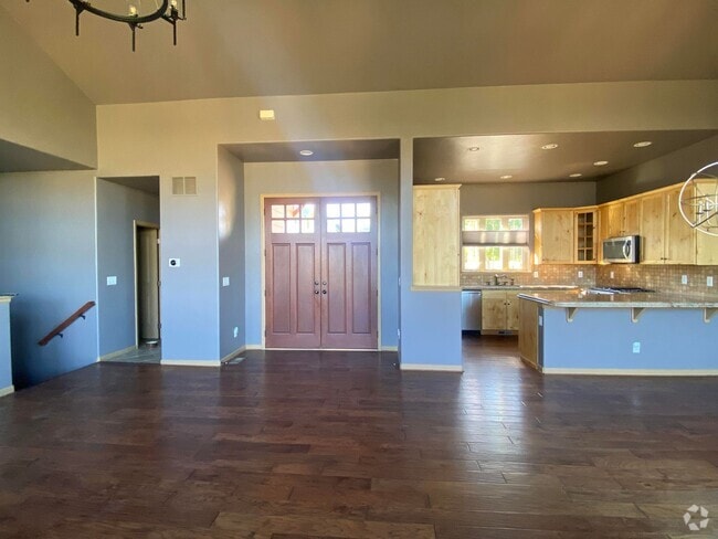 Building Photo - 23 Open Sky Cir Rental