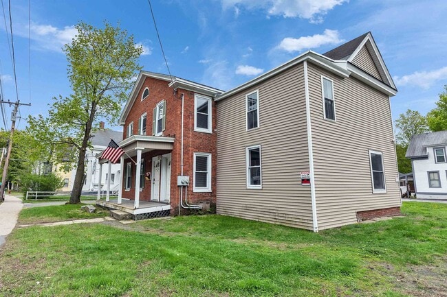 Photo - 28 Summer St Unit 4