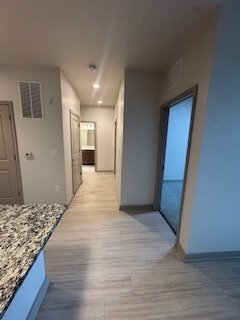 Photo - 2317 Huntington Ave Unidad 713