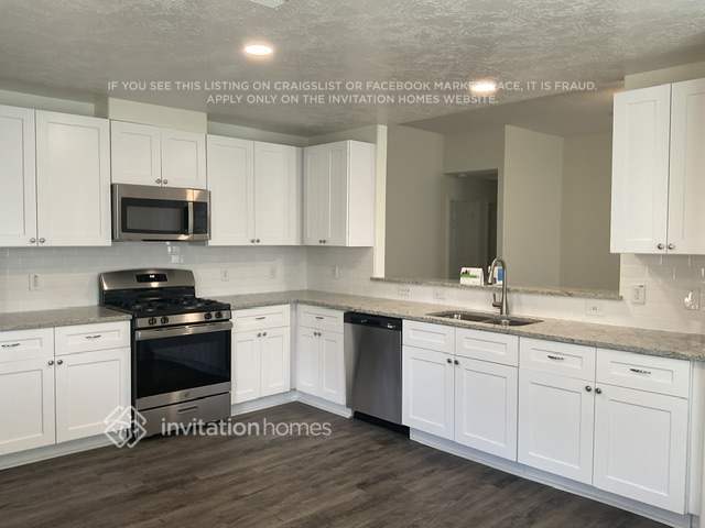 Photo - 4010 Hawthorn Arbor Ct