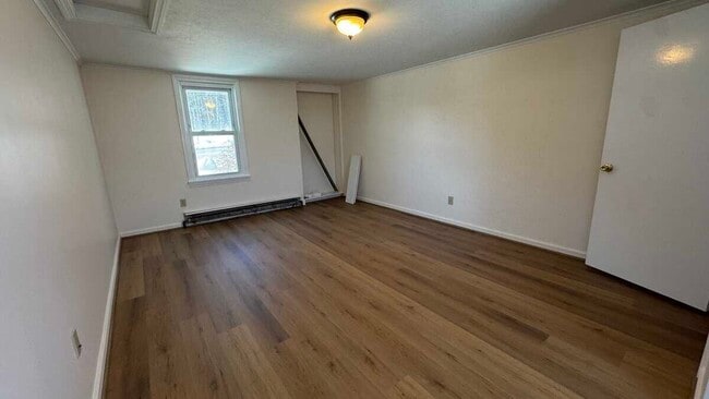 Photo - 239 N King St