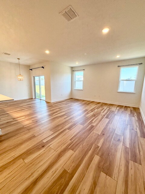 Photo - Now Leasing in Mascotte 4Bdrm 2Bath Open Concept – Don’t Miss This Home!