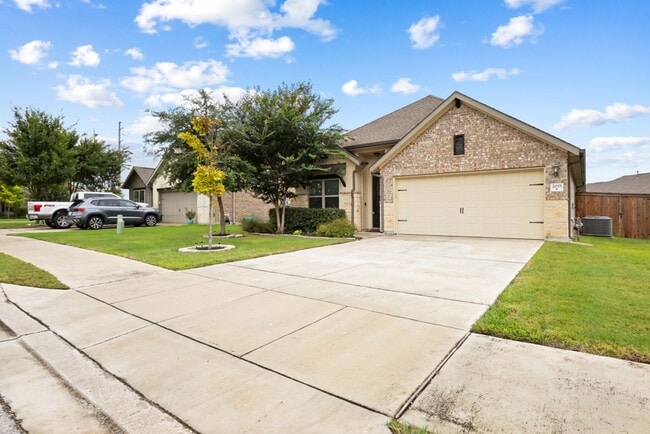 Photo - 3 Bed 2 Bath home in Bindseil Farms Subdivision