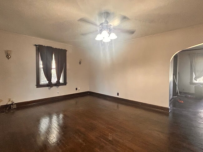 Photo - 7915 Westridge Rd