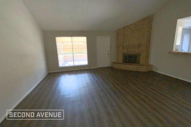 Photo - 15907 Wingdale Dr