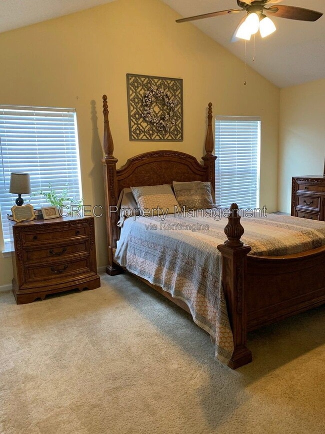 Photo - 5024 Holdsworth Dr
