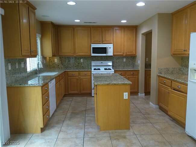 Photo - 7051 Oakwood Pines Ct