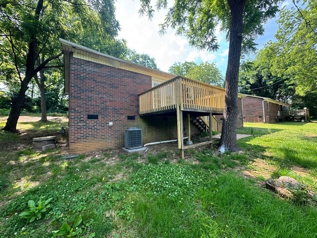 Photo - 3/2 House in Kings Mountain, NC