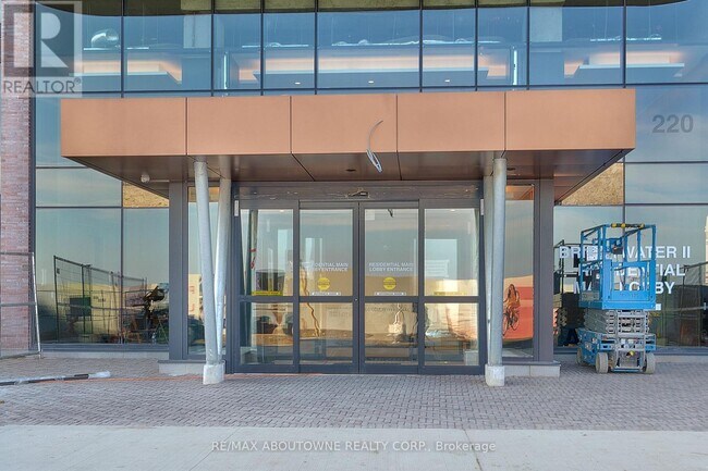 Photo - 220 Missinnihe Wy Unité 308