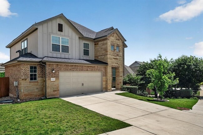 Building Photo - 6312 Empresa Dr