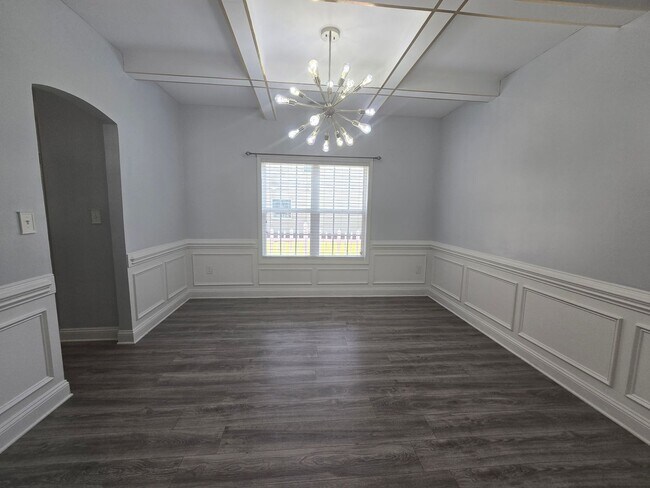 Photo - New Listing!!!
