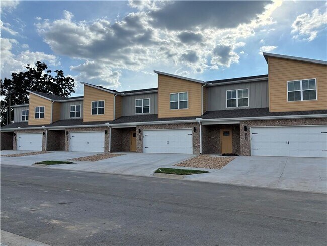 Photo - 1036 Seaborn Way
