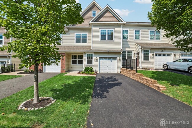 Photo - 166 Savoth Ln