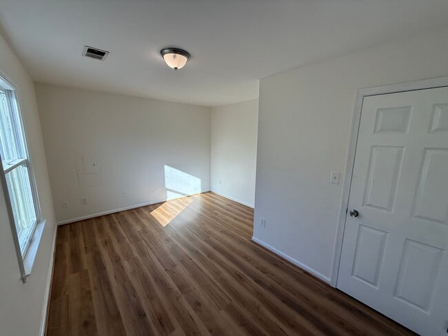 Photo - 12595 Southern Maryland Blvd