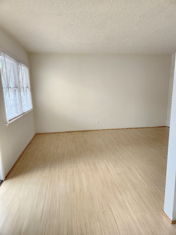 Photo - 1093 S Orange Dr Unit 3