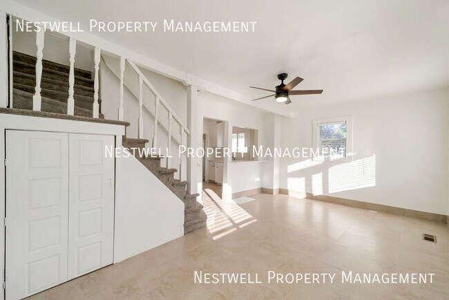 Photo - 2310 S Green St Unit A