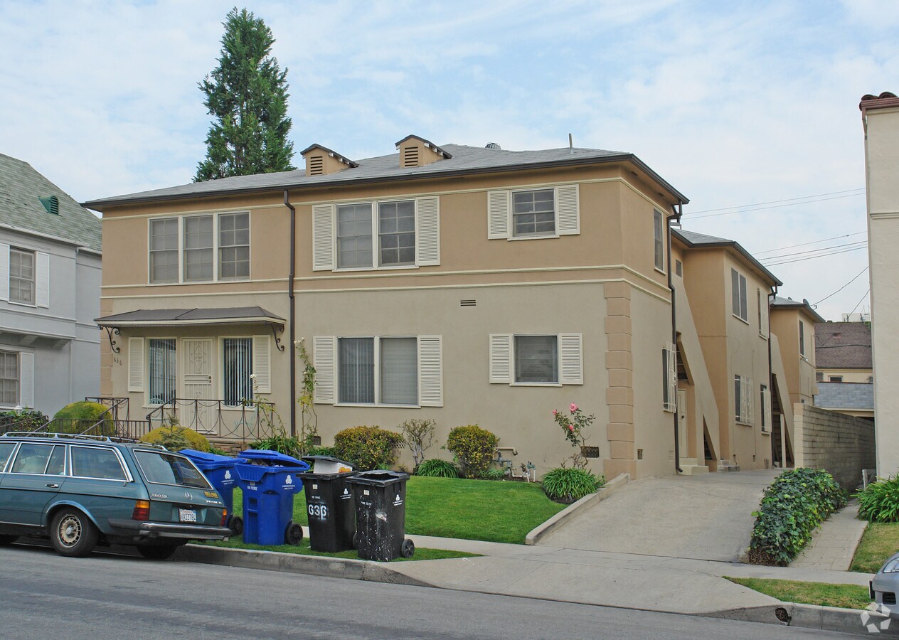 Photo - 636 S Ridgeley Dr