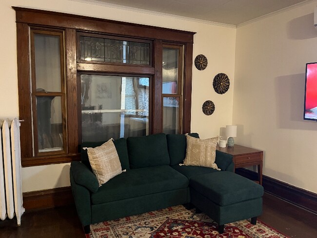 Photo - 888 Sherburne Ave Unit 2