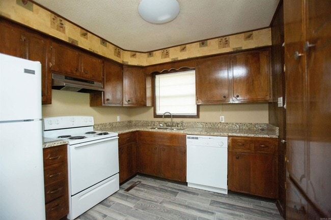 Photo - 512 Braden St